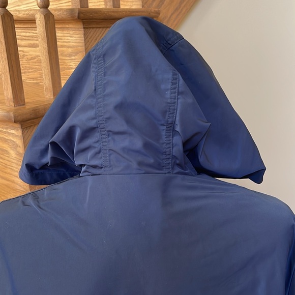 NWOT RED VALENTINO NAVY BLUE SEMI GLOSSY NYLON FLARED SCALLOPED EDGE ZIP JACKET - Picture 13 of 15